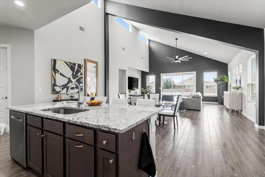 Photo of 7205 Garnet Mill LN