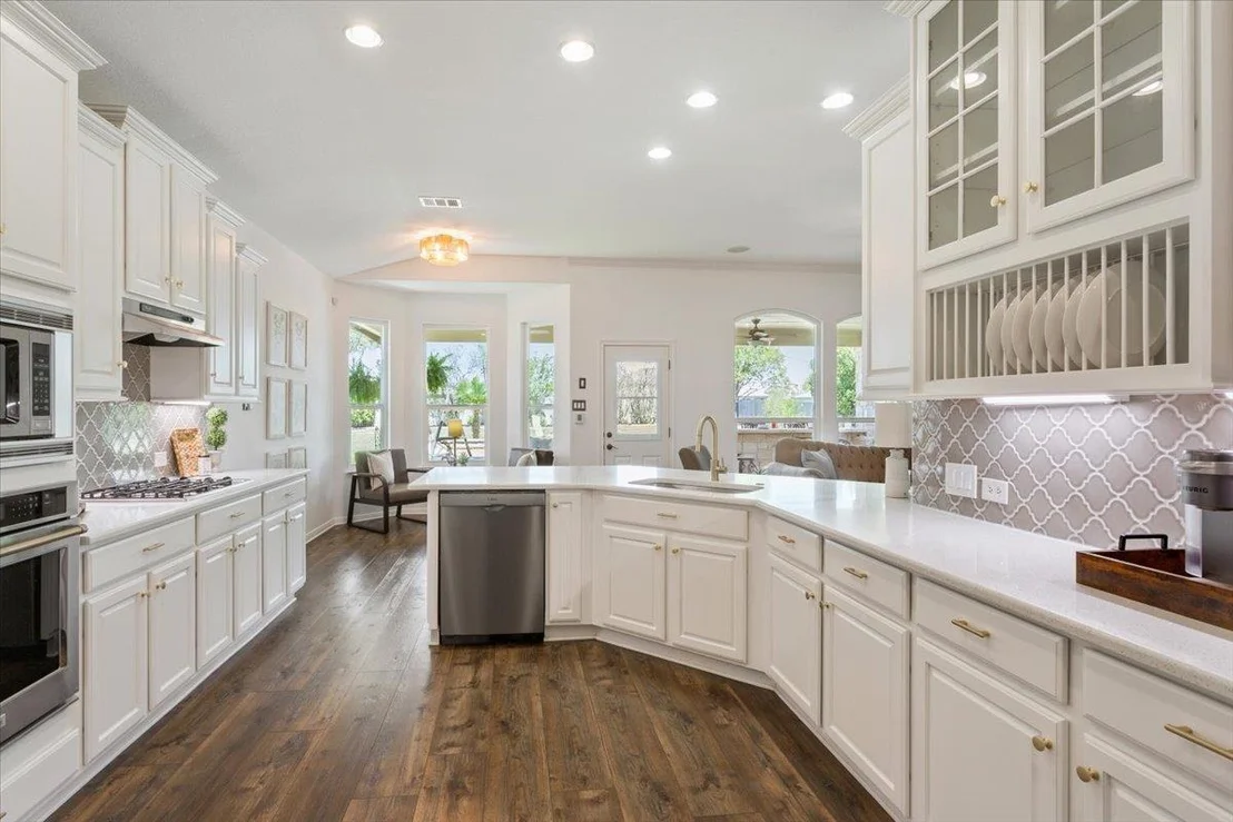 Photo of 2218 Settlers Park LOOP