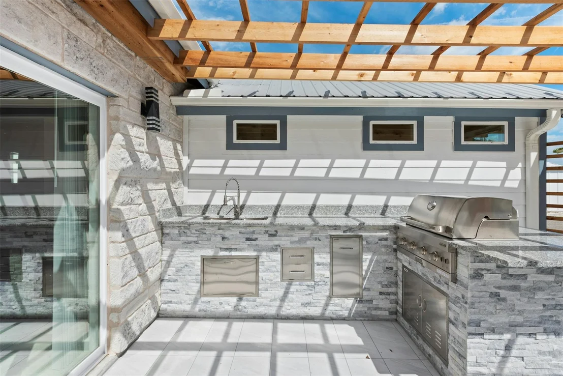 Photo of 14300 Summit View DR