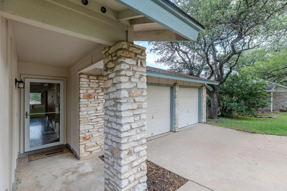 Photo of 11707 Shoshone DR
