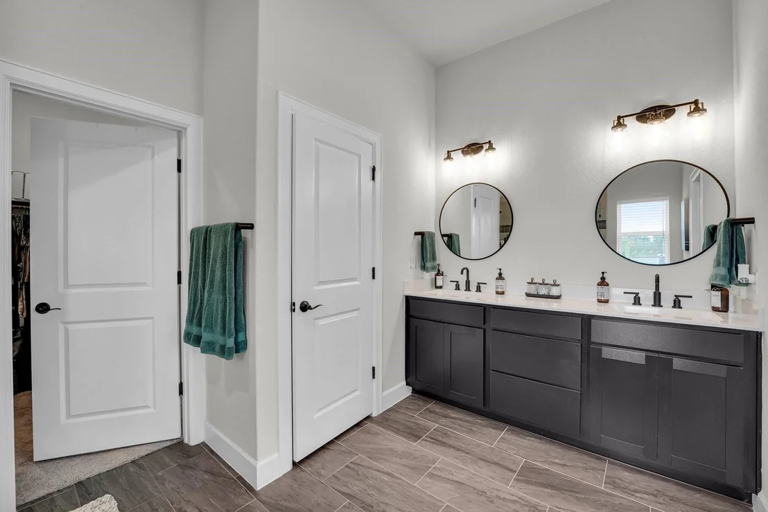 Photo of 120 Charles Zanco DR
