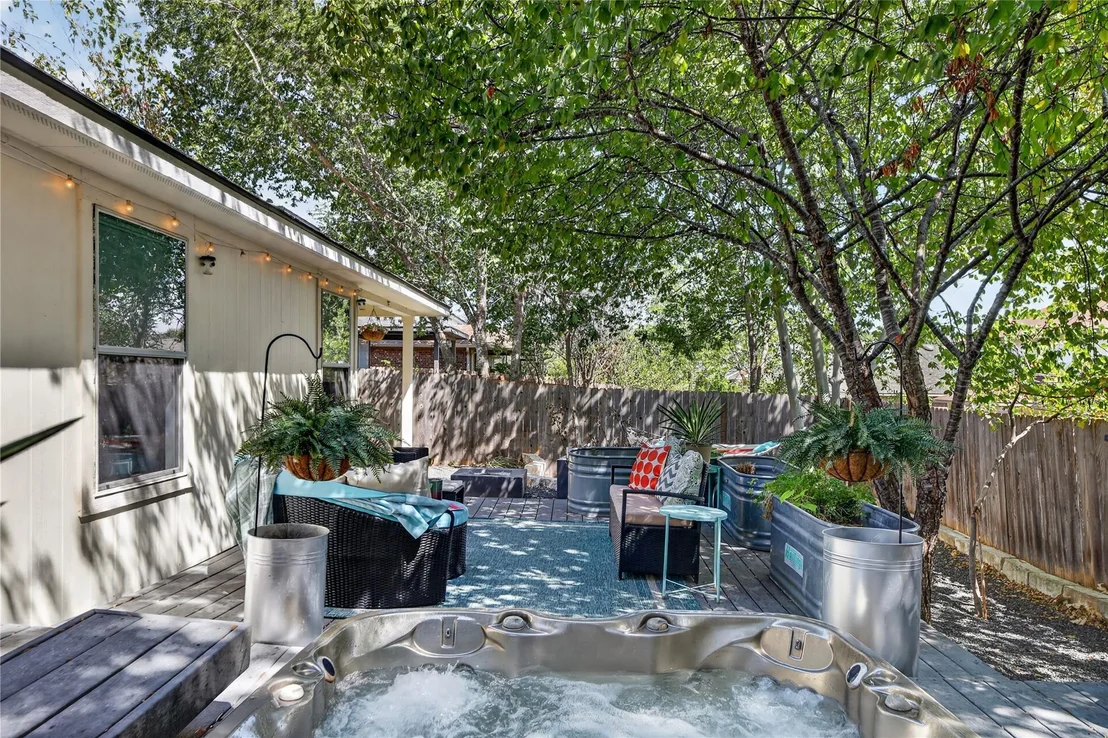 Photo of 9213 Grant Forest DR