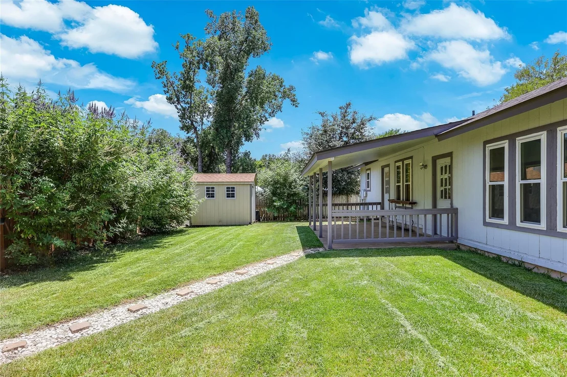 Photo of 517 Maple RUN