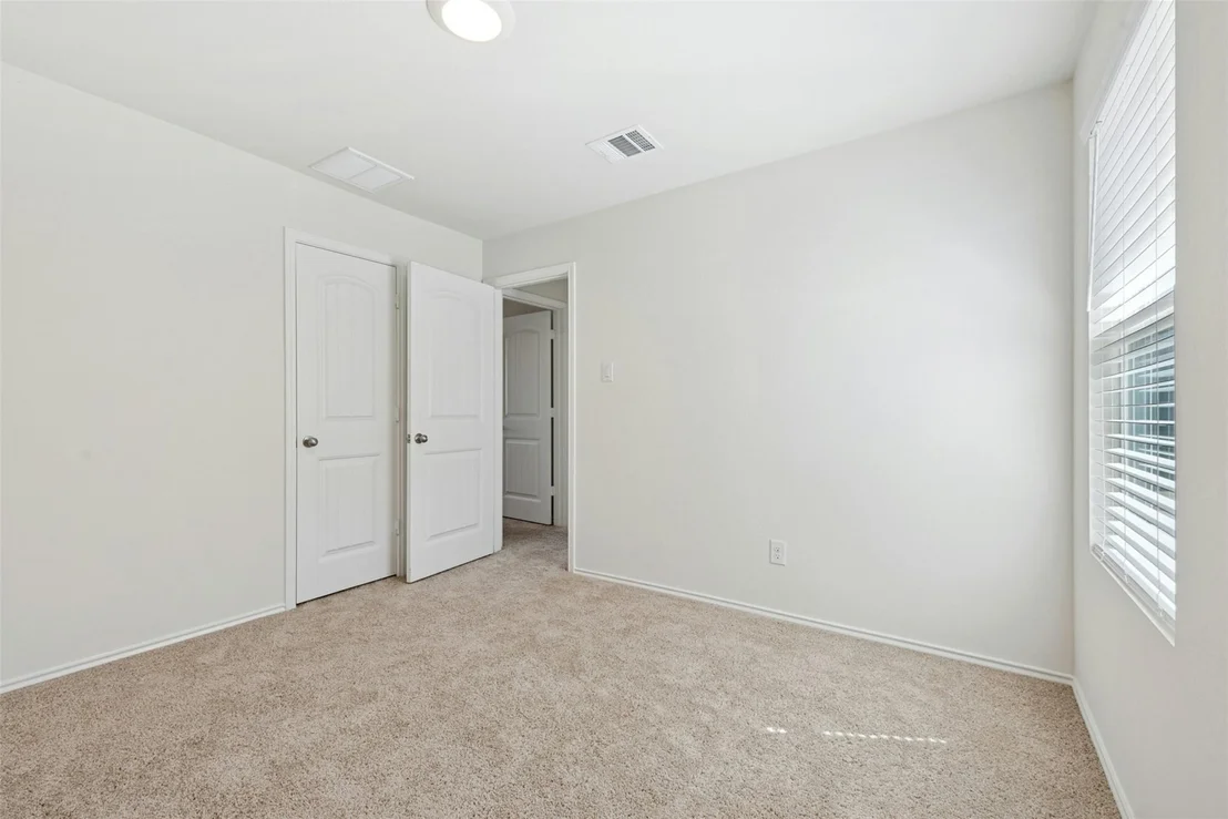 Photo of 187 Dorchester DR