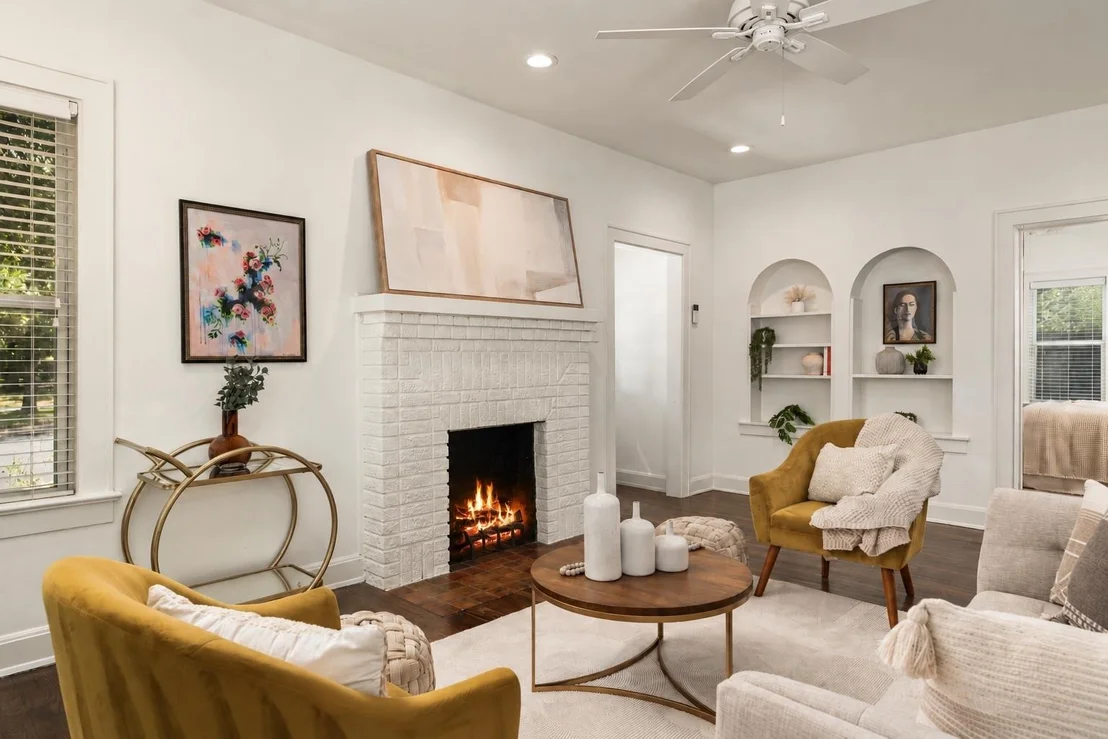 Photo of 1612 Travis Heights BLVD