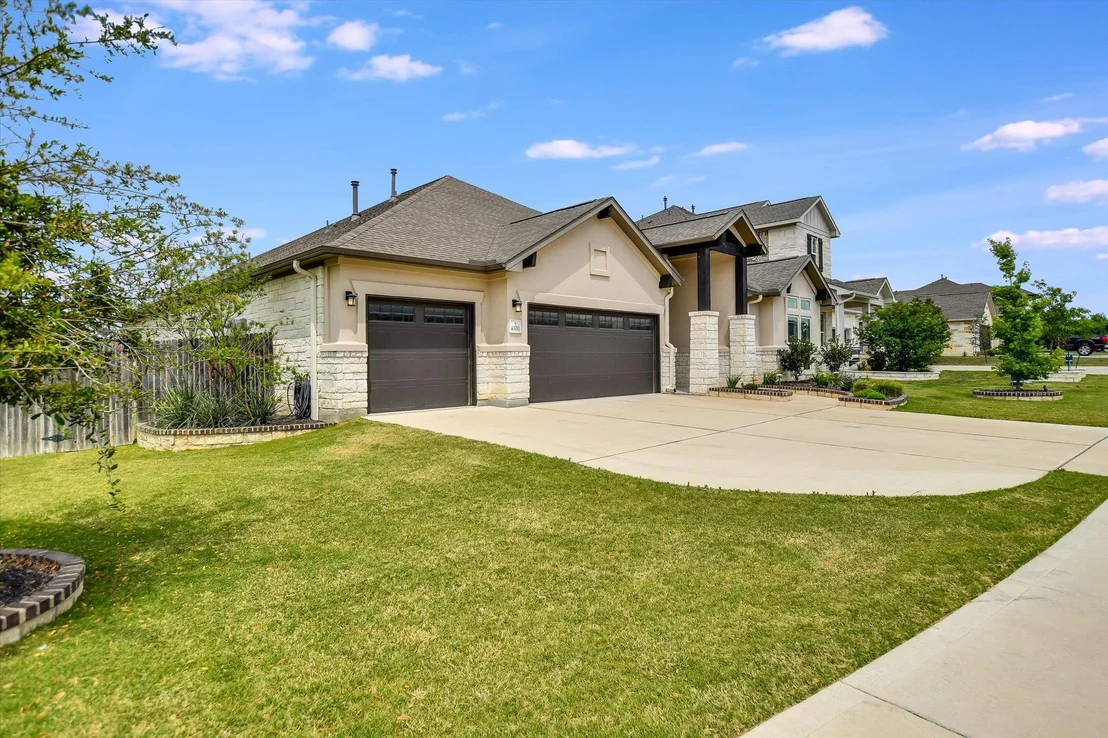 Photo of 4300 Allenbrook DR