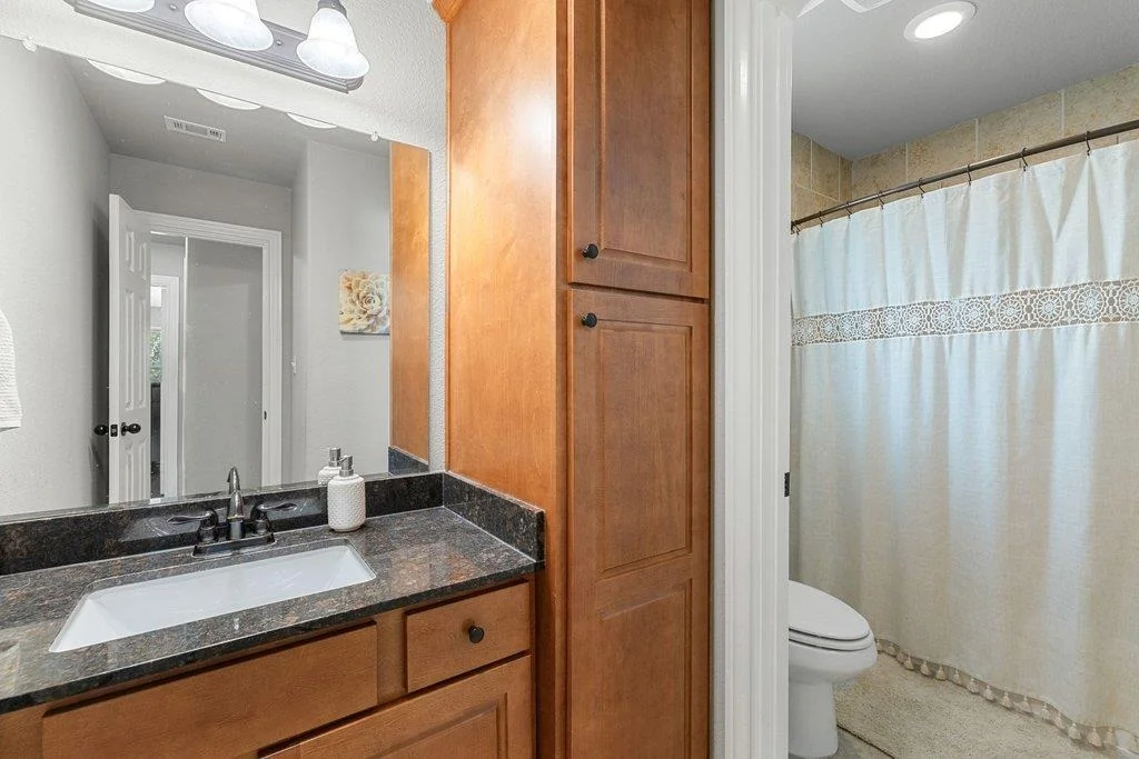 Photo of 8 Stone Creek CIR