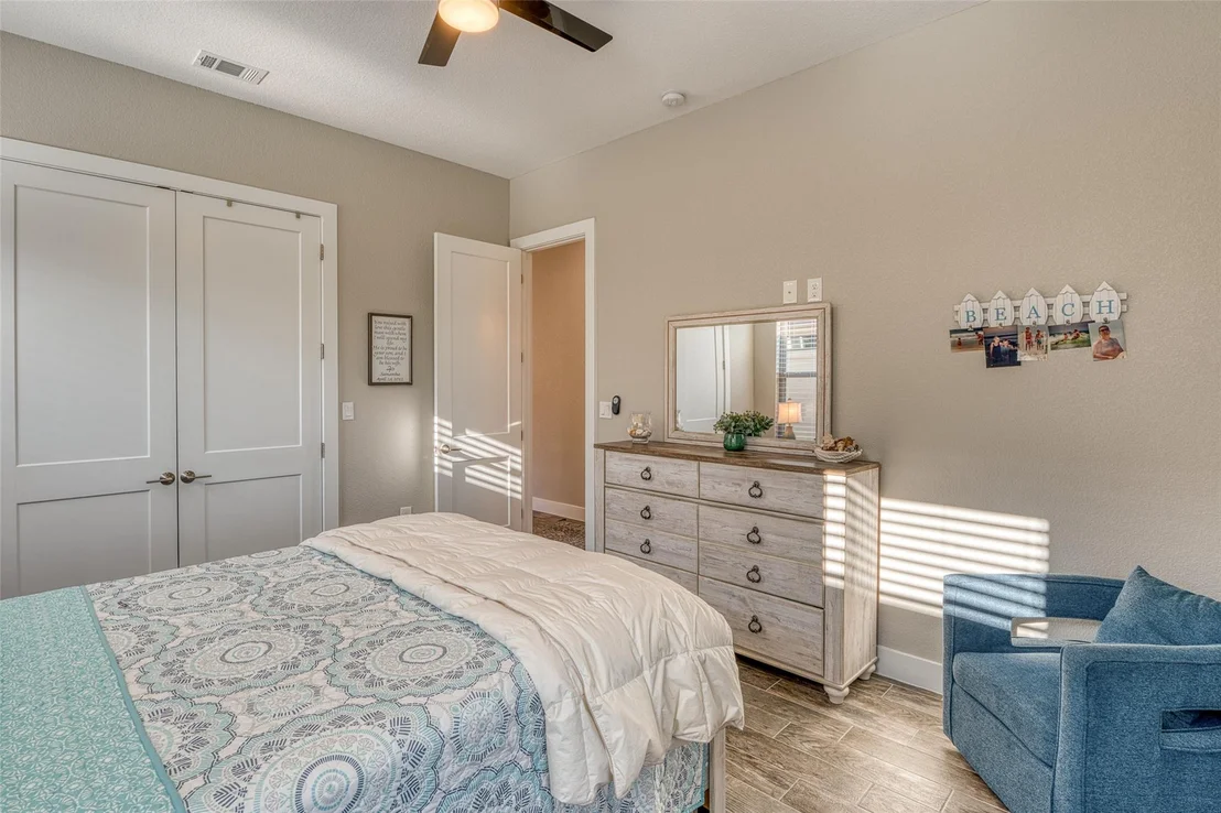 Photo of 317 Parallel Circle CIR