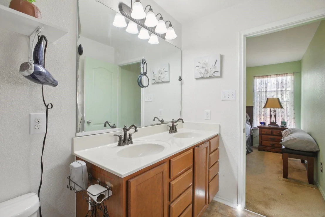 Photo of 13836 Fallsprings WAY