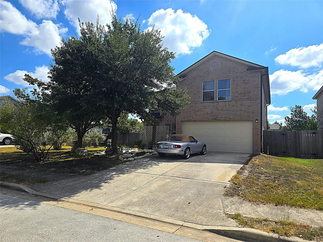 Photo of 1806 Candlelight DR