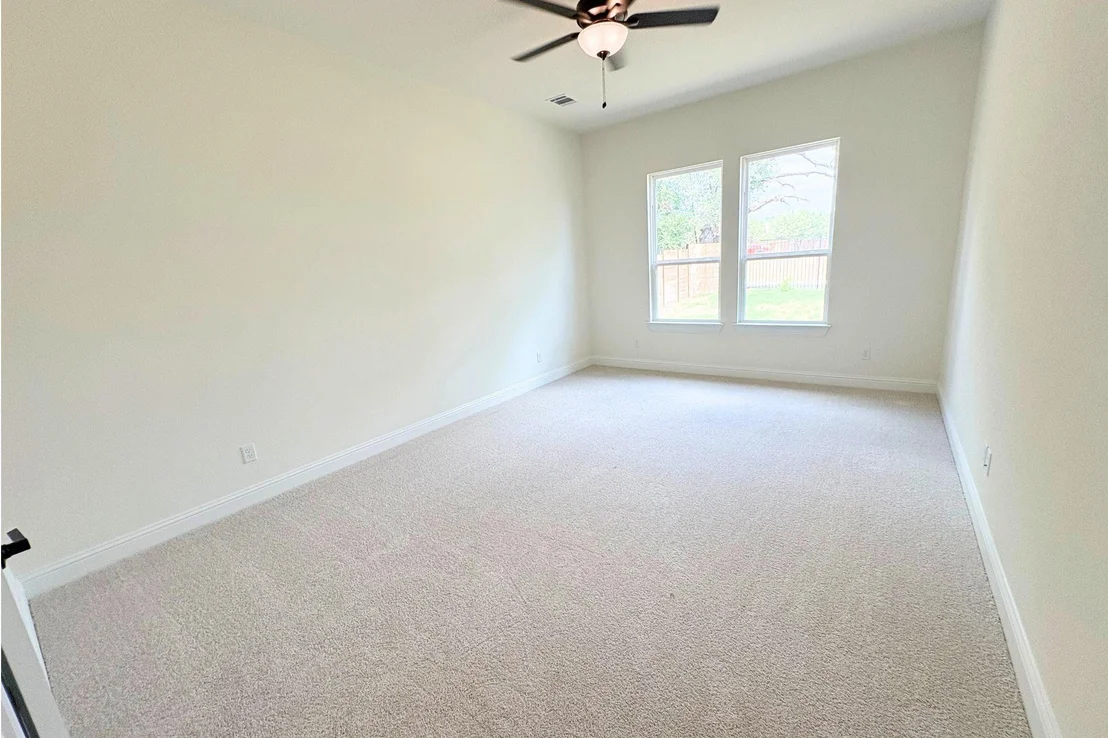 Photo of 1044 Stonehill DR