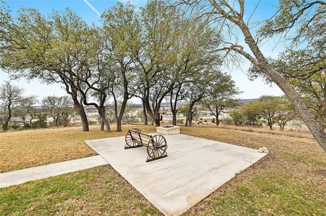 Photo of 211 Summit Ridge RD