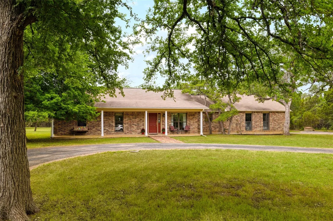 Photo of 133 Lakewood TRL