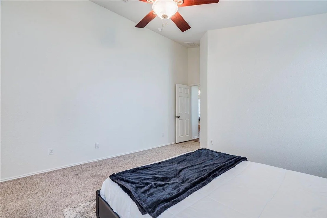 Photo of 2912 Lynnbrook DR