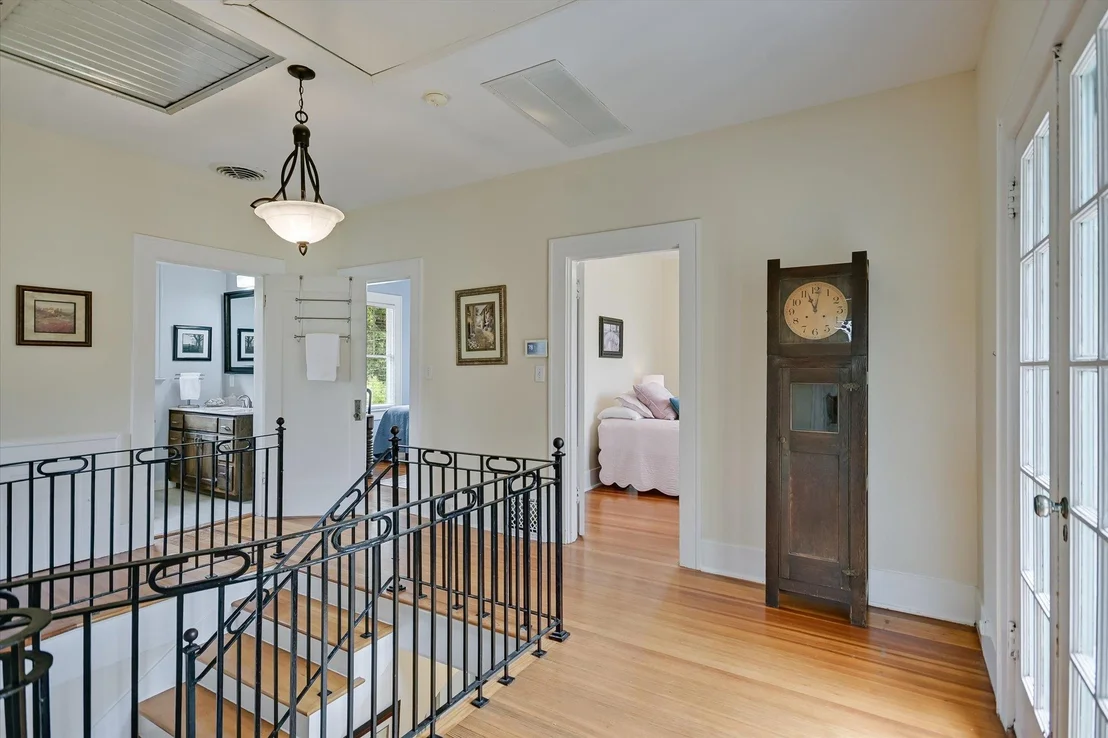 Photo of 106 W 32nd ST
