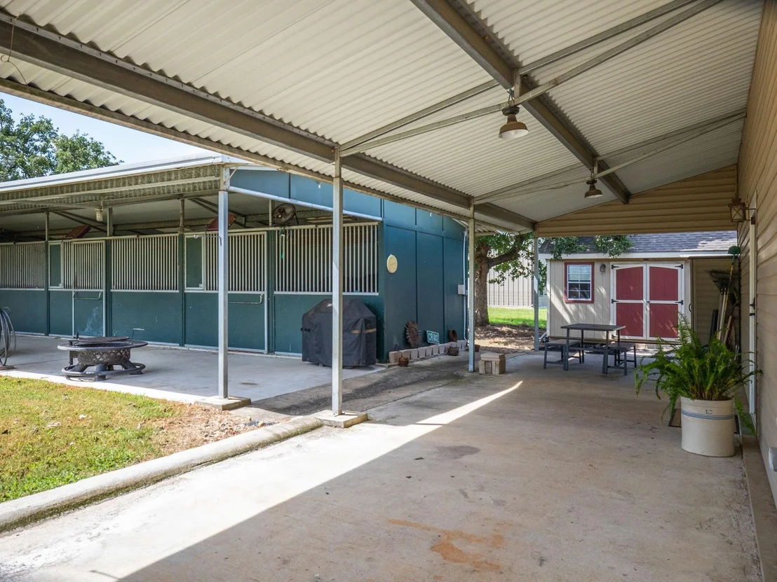 Photo of 2995 County Road 442