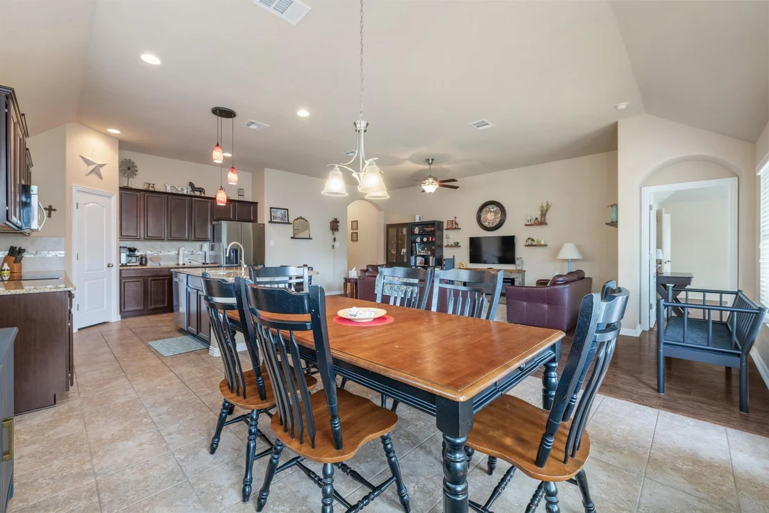 Photo of 921 Tabernash DR