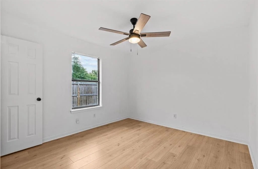 Photo of 2101 Boxwood PATH