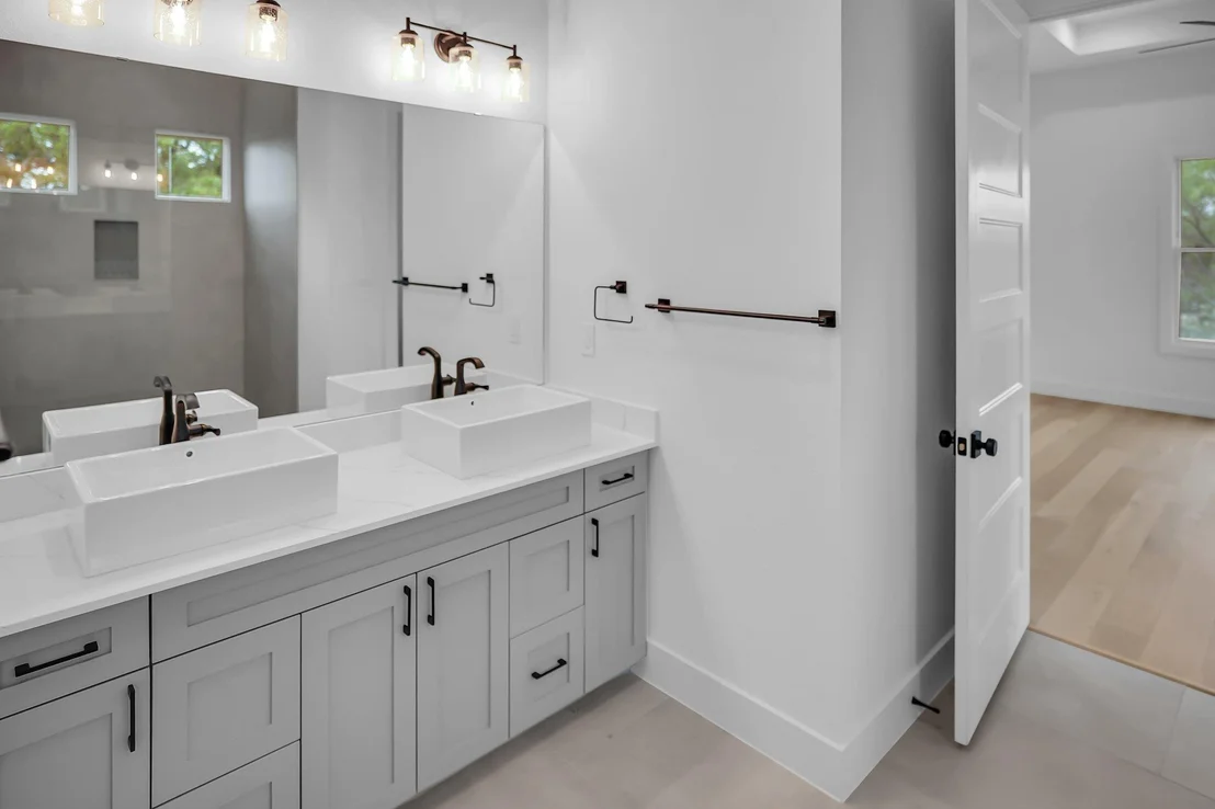 Photo of 309 Alabaster