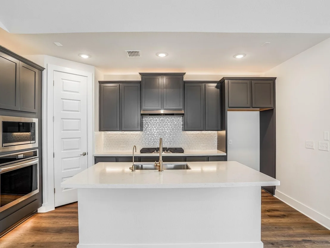 Photo of 1032 Teakmill TRL