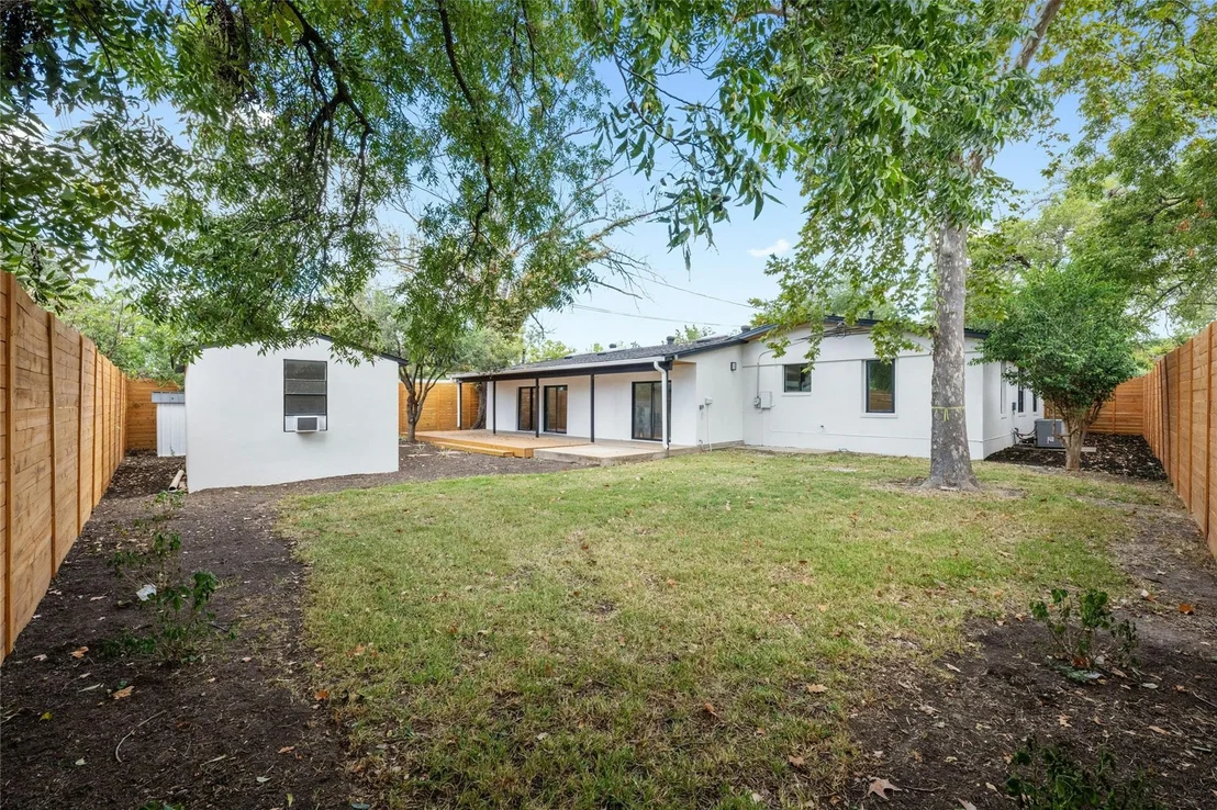 Photo of 1305 Ridgehaven DR