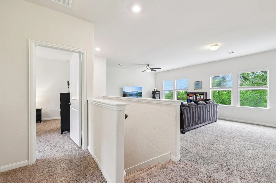 Photo of 10033 Gertrudis LOOP