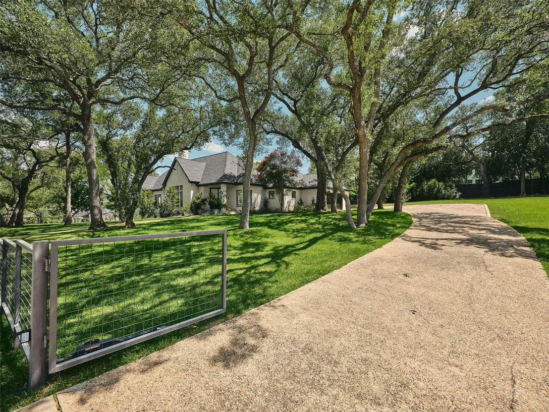 Photo of 4105 McBrine PL