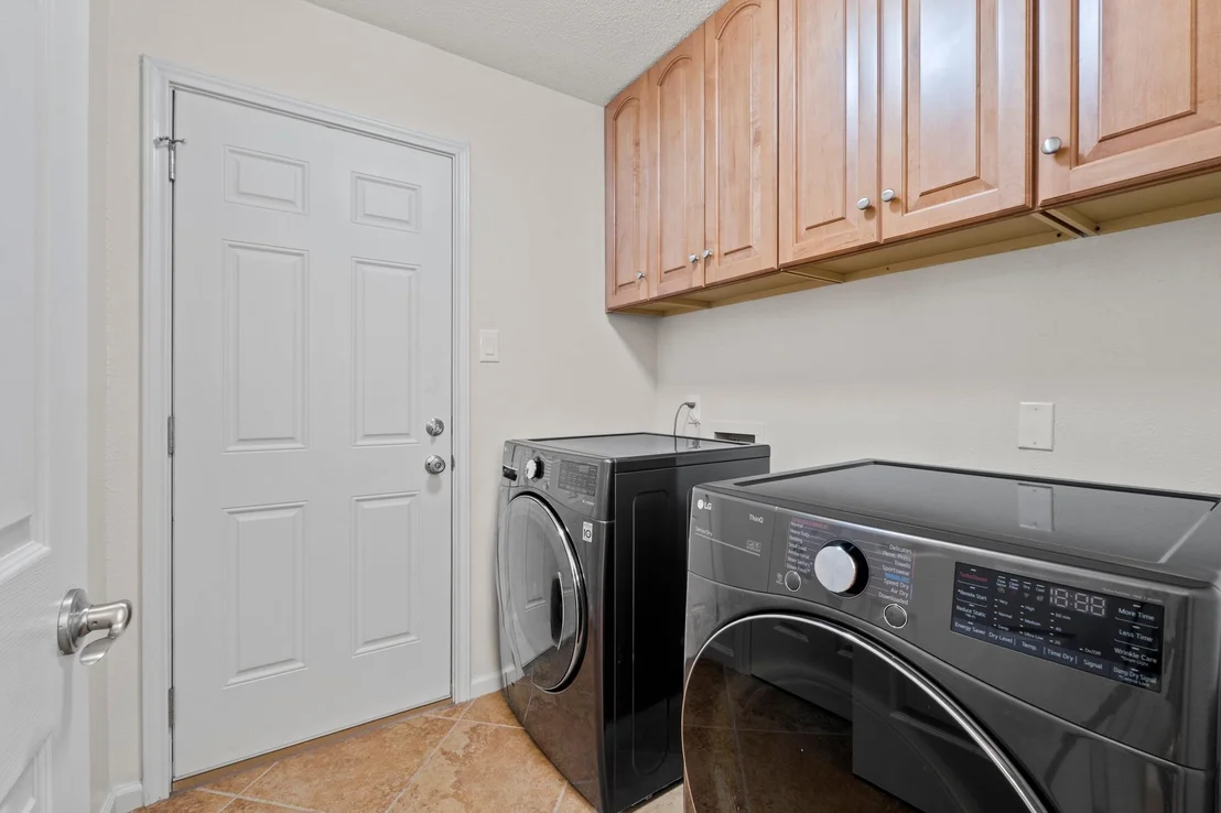Photo of 4107 Columbine DR