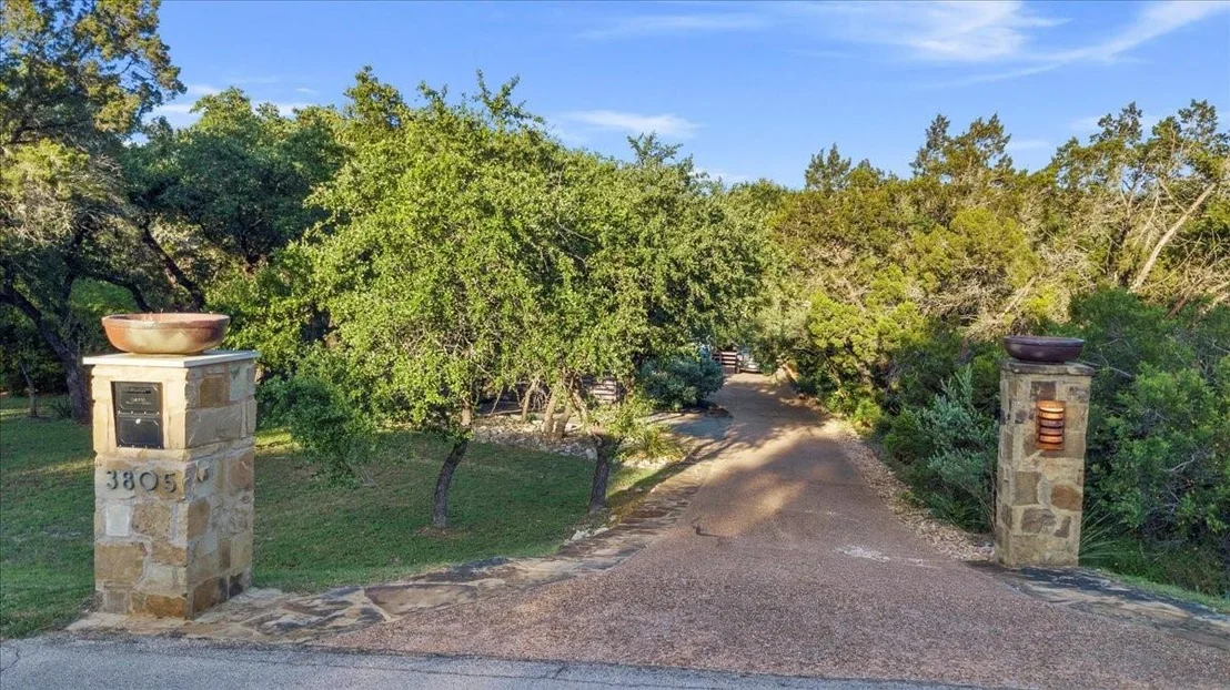 Photo of 3805 Turkey Creek DR