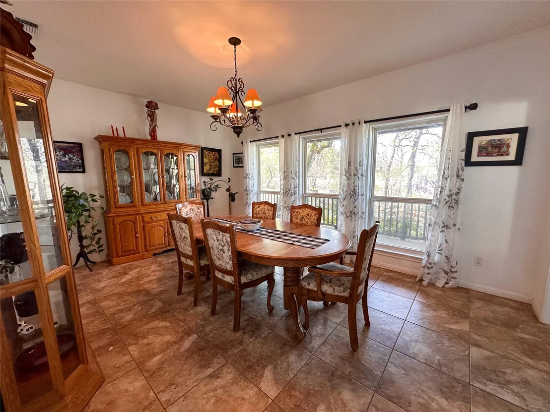 Photo of 368 Woodlands DR