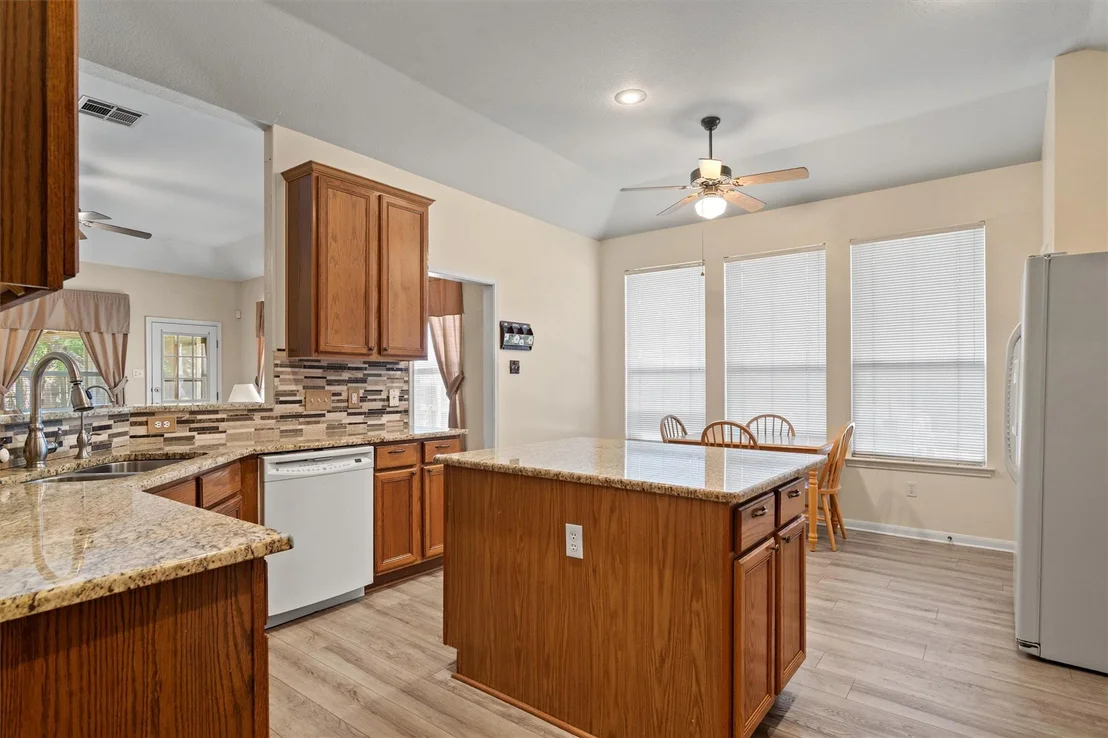 Photo of 418 Keenland DR