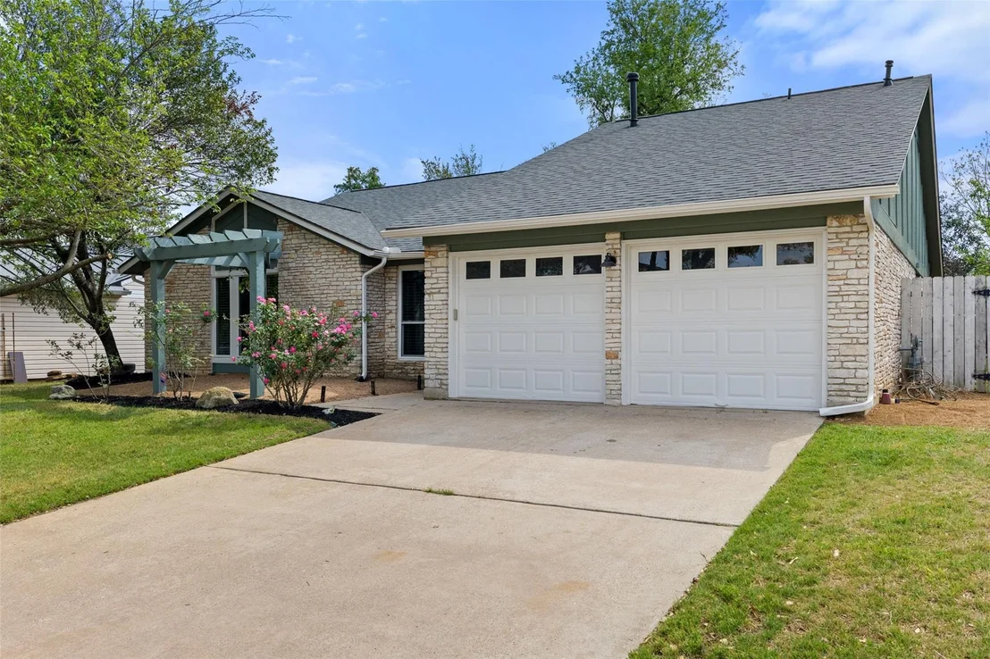 Photo of 2703 Inridge DR