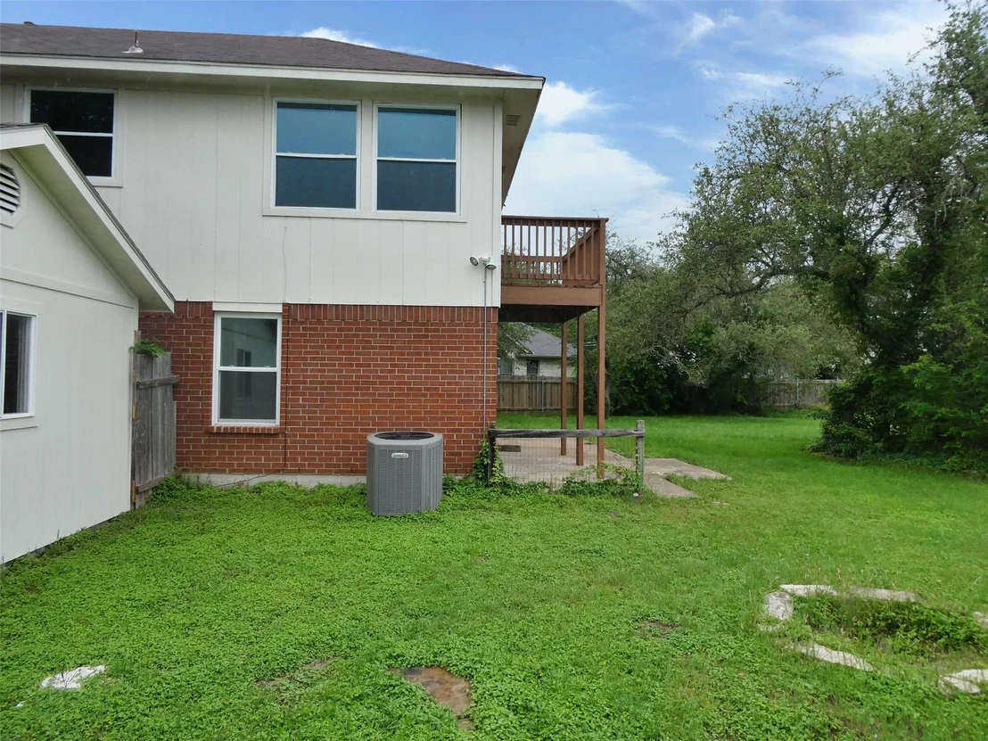 Photo of 2310 MACAW DR