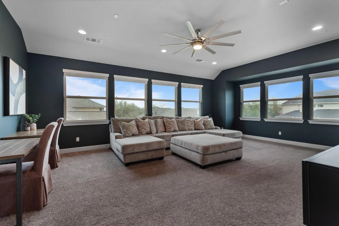 Photo of 3028 Silvergrass CV