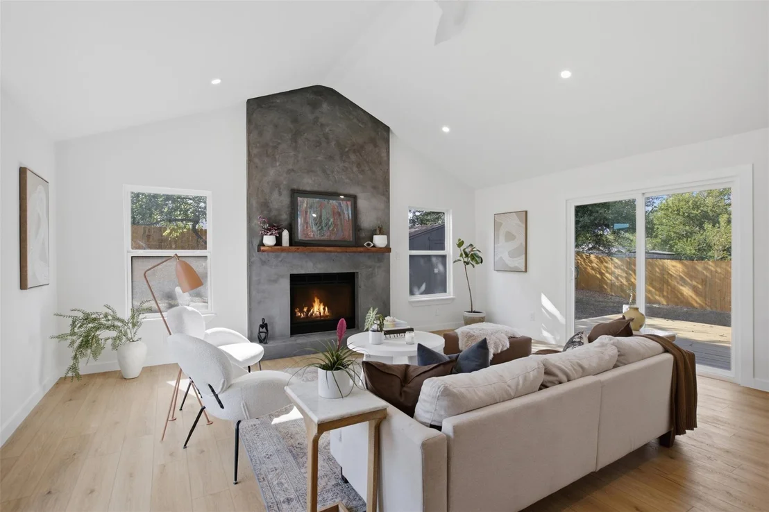 Photo of 5001 Bundyhill DR