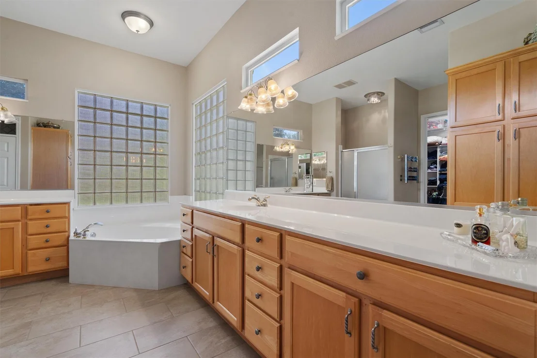 Photo of 115 Durango TRL