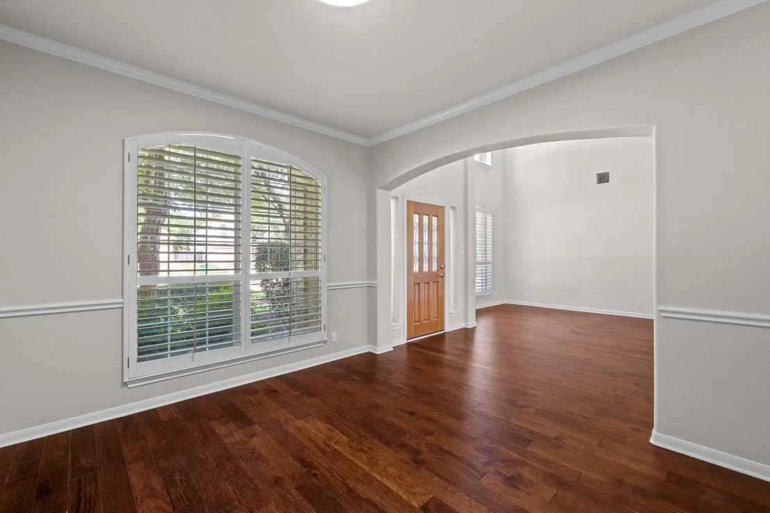 Photo of 1104 Camden CV