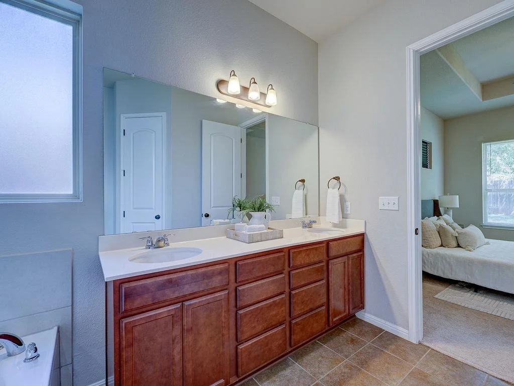 Photo of 520 Acadia BND