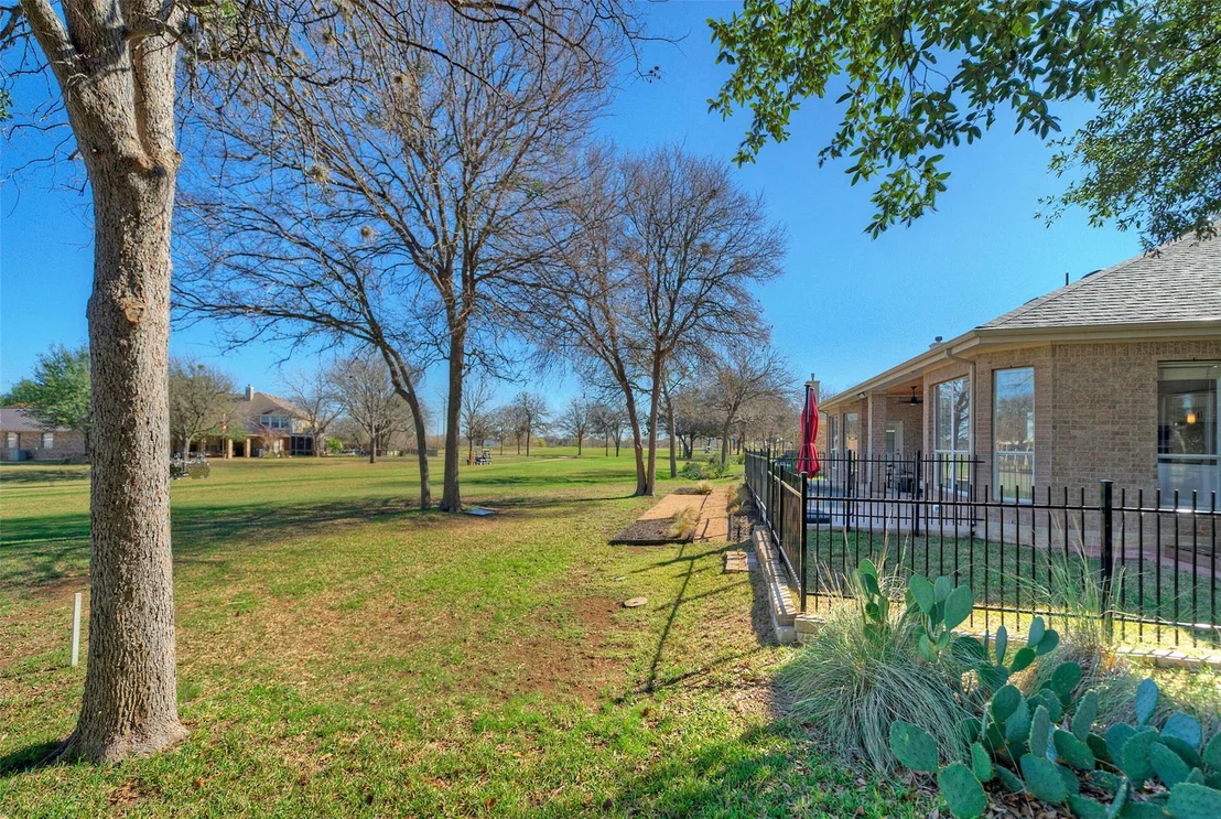 Photo of 10833 Olympia Fields LOOP