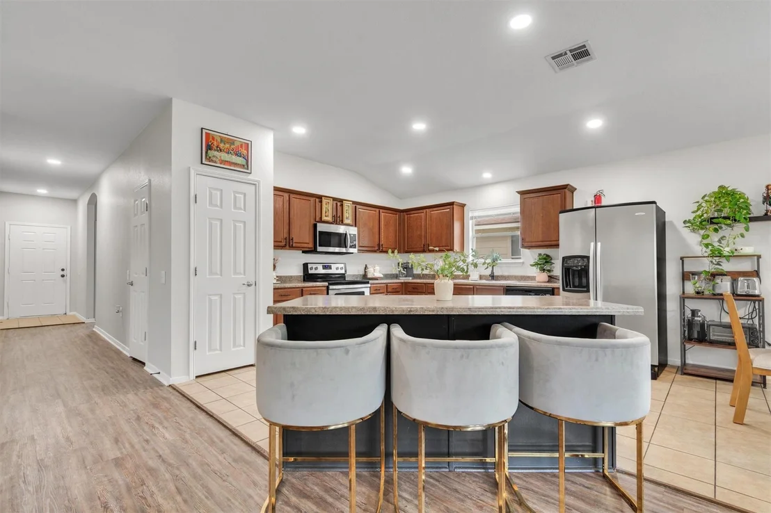 Photo of 6105 Constellation CIR