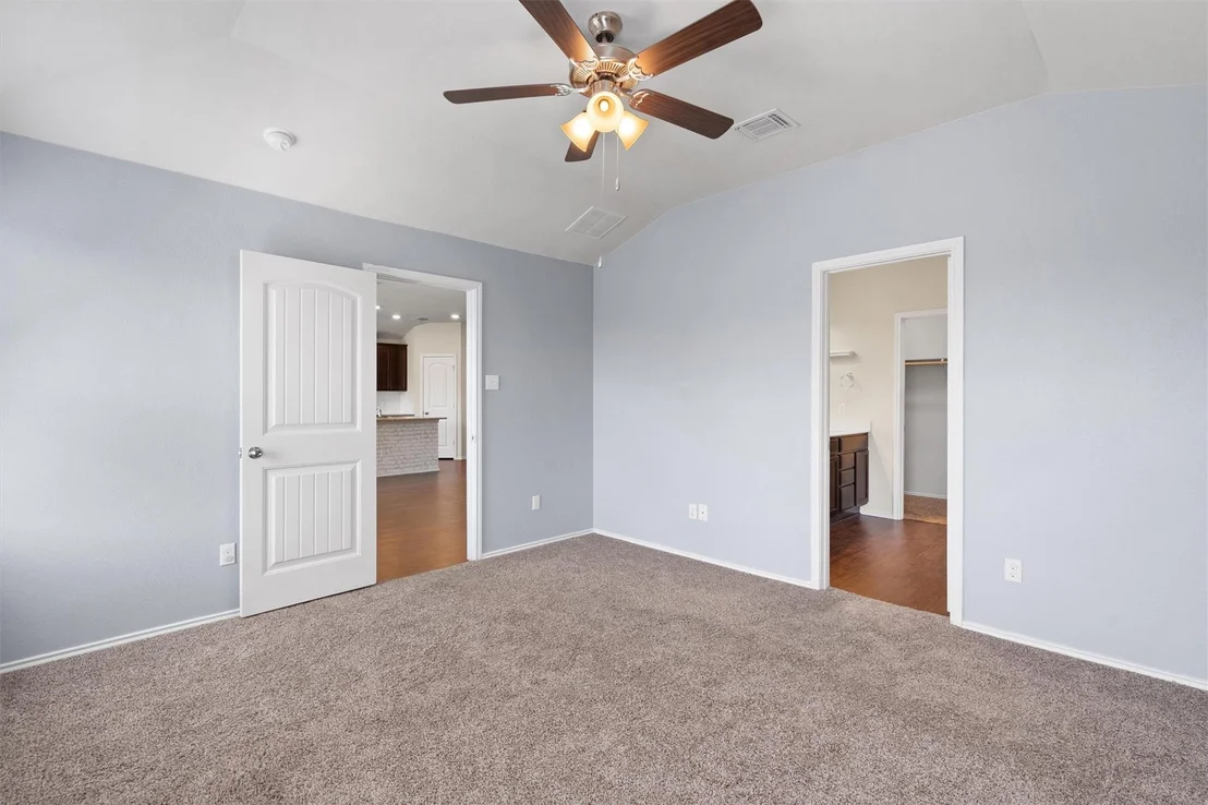 Photo of 162 Beth Ann LOOP