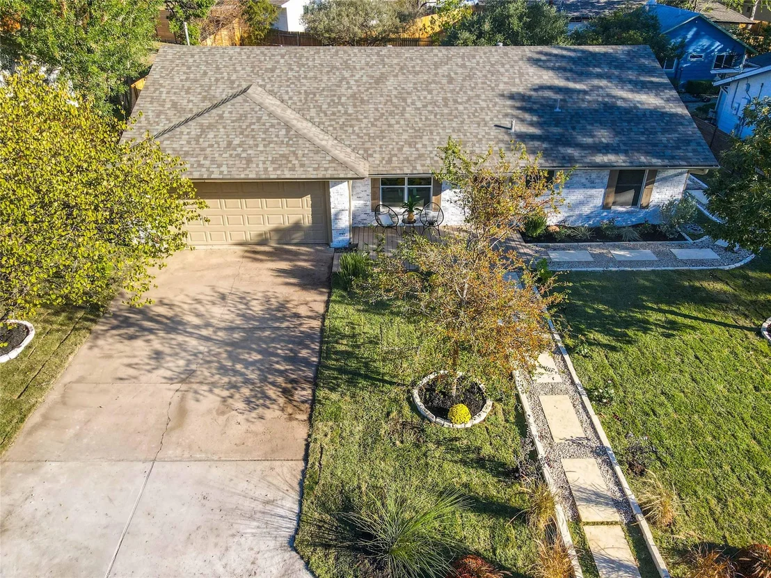 Photo of 8101 Parkdale DR