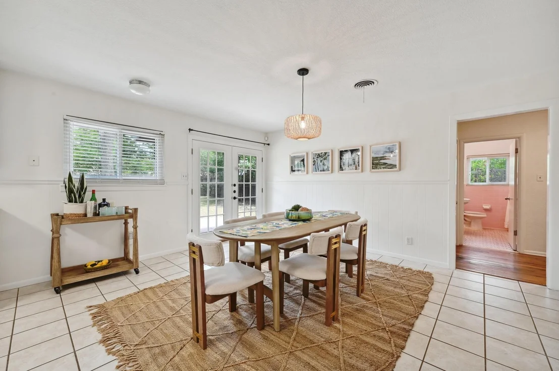 Photo of 1602 Chatham Ave