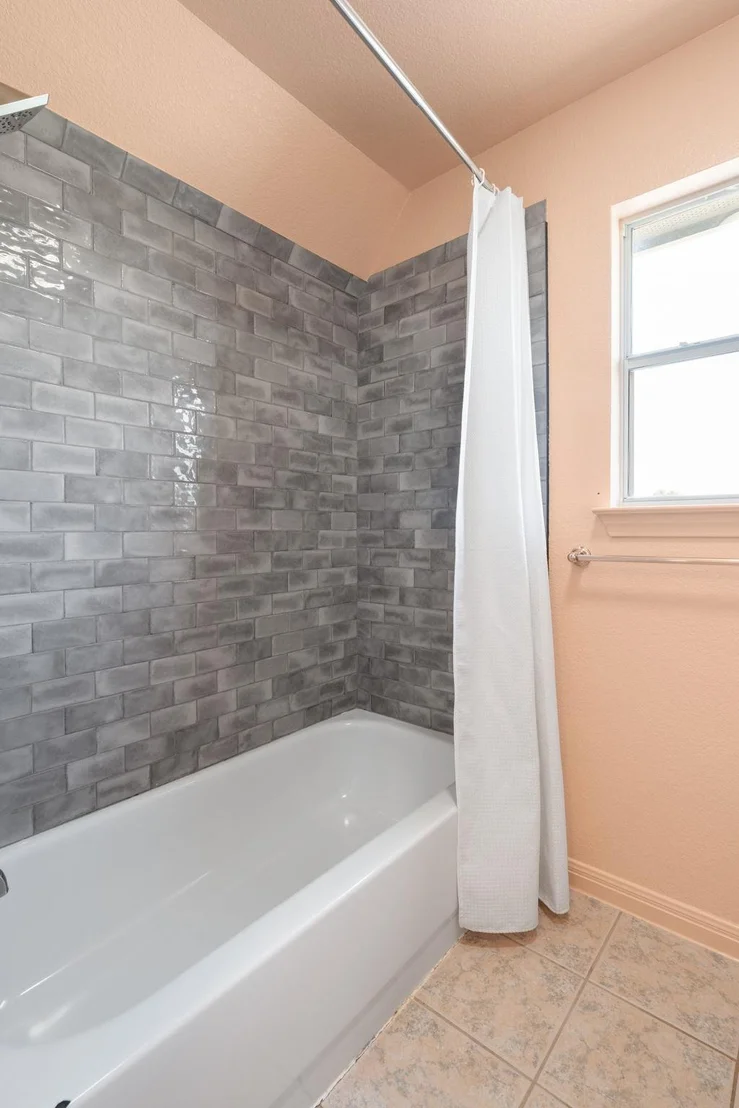 Photo of 913 County Road 220