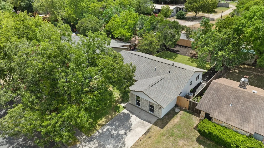 Photo of 1111 Spearson LN