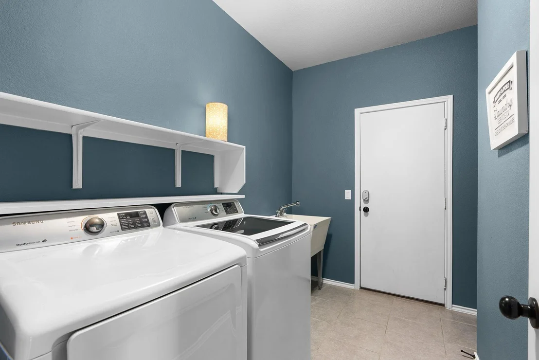 Photo of 7005 Longford TRL