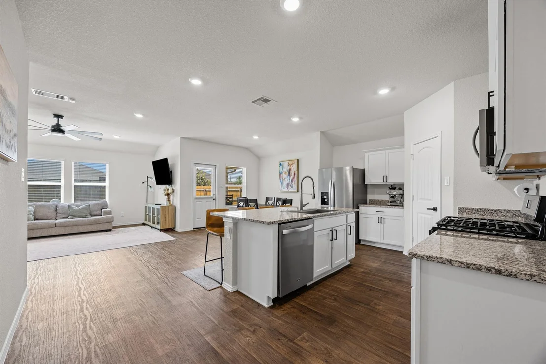 Photo of 325 Granary DR
