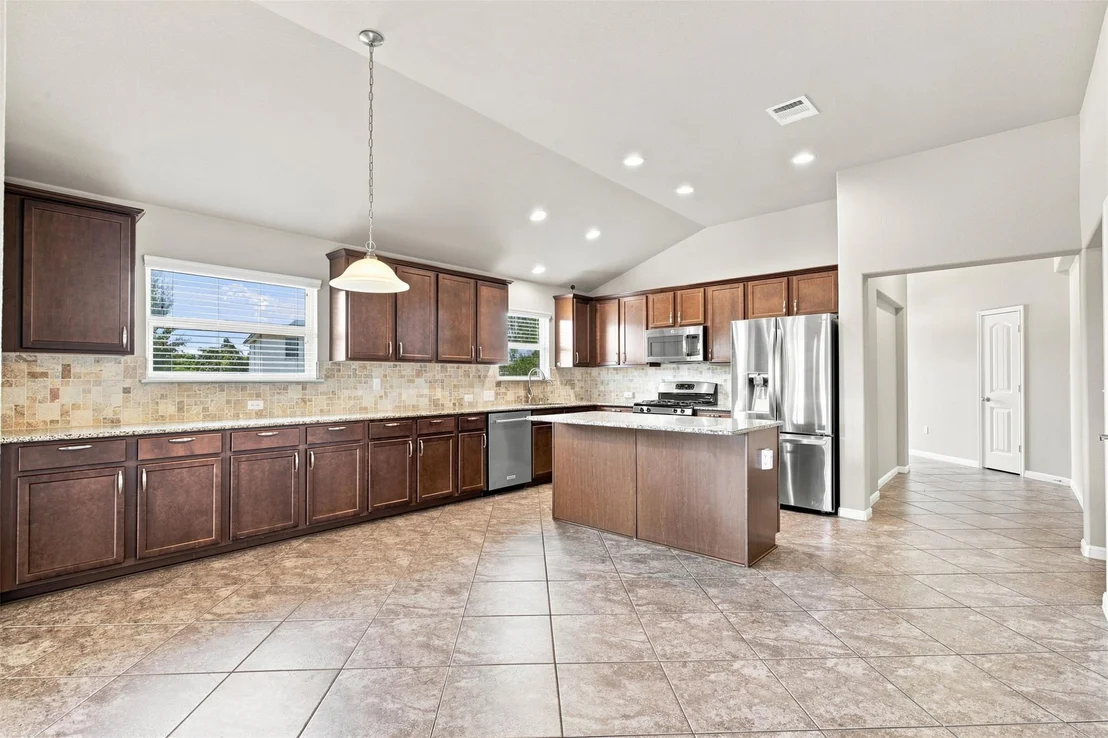Photo of 528 Tula TRL