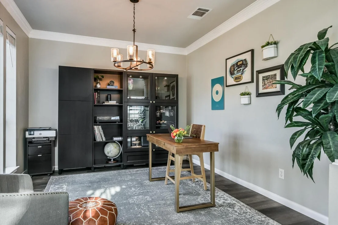 Photo of 8529 Axis DR