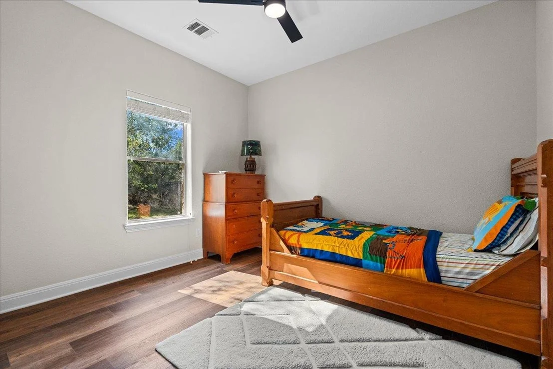 Photo of 10621 W Cave LOOP